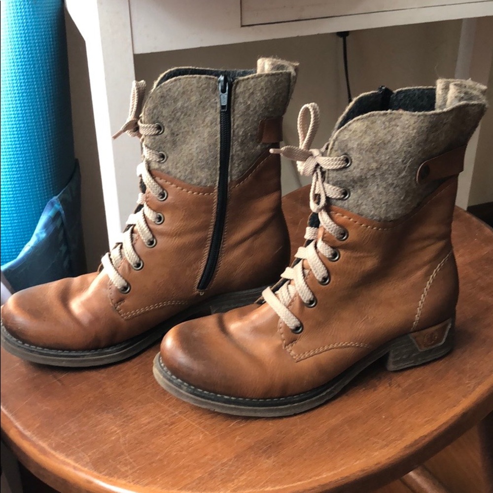 Lace up boots
